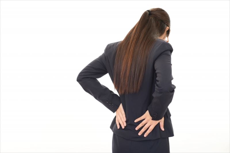 あなたの腰痛、不安を解消します。専門の施術で健やかな身体に！